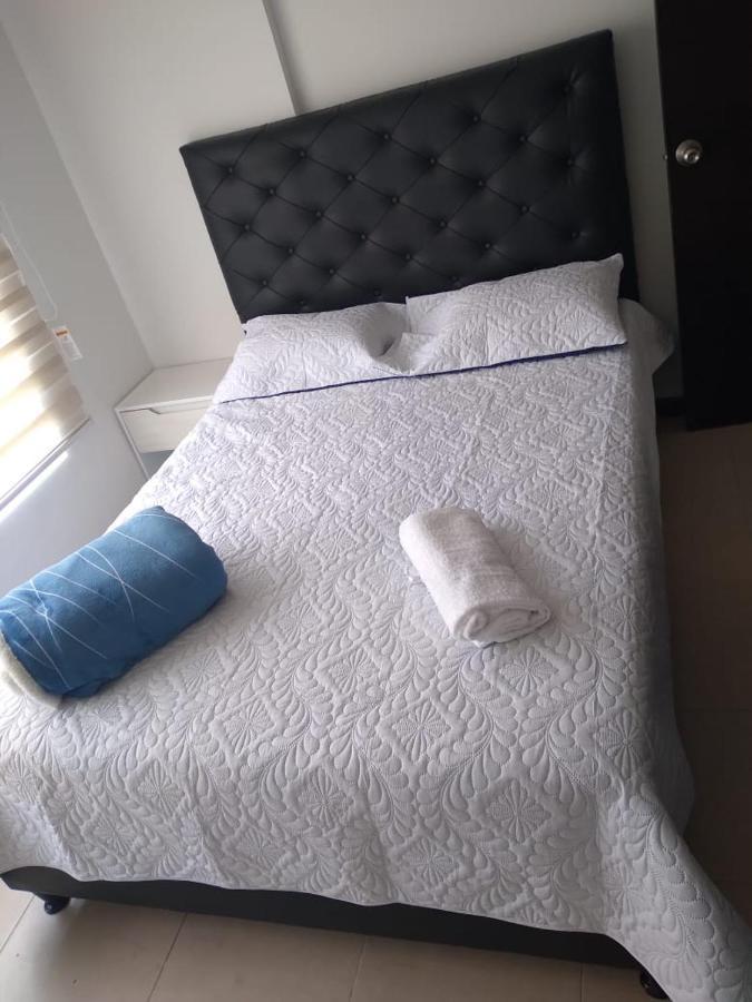 Buena Vista Suites Armenia  Bagian luar foto