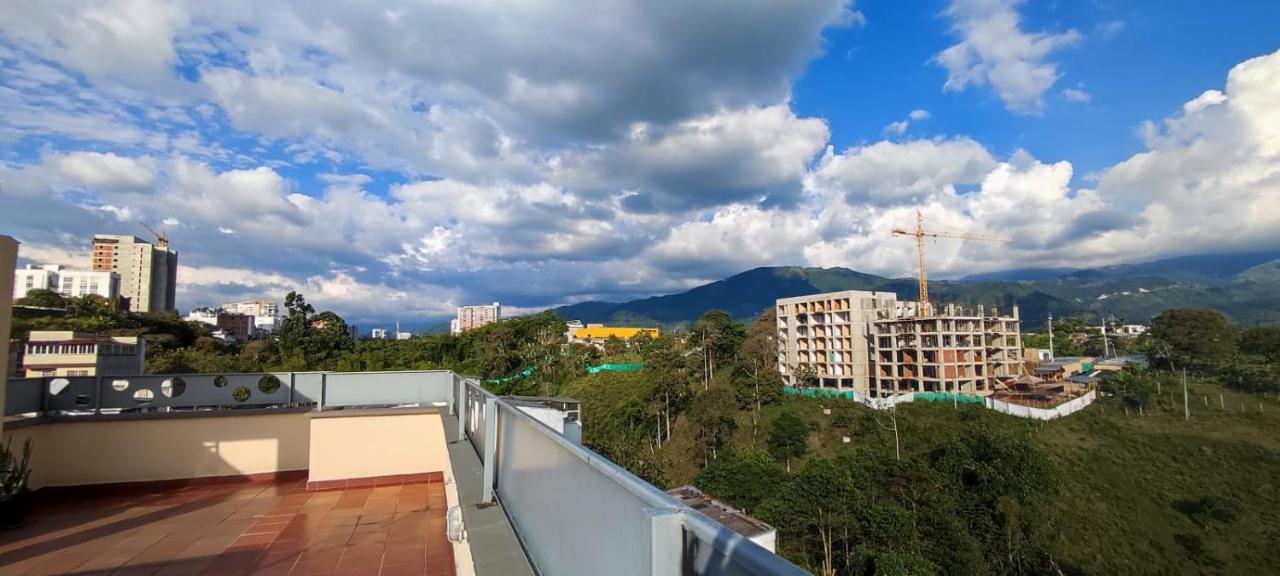 Buena Vista Suites Armenia  Bagian luar foto